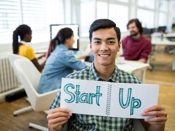 Why Your Startup Needs a Fractional CTO (Not a Full-Time One)