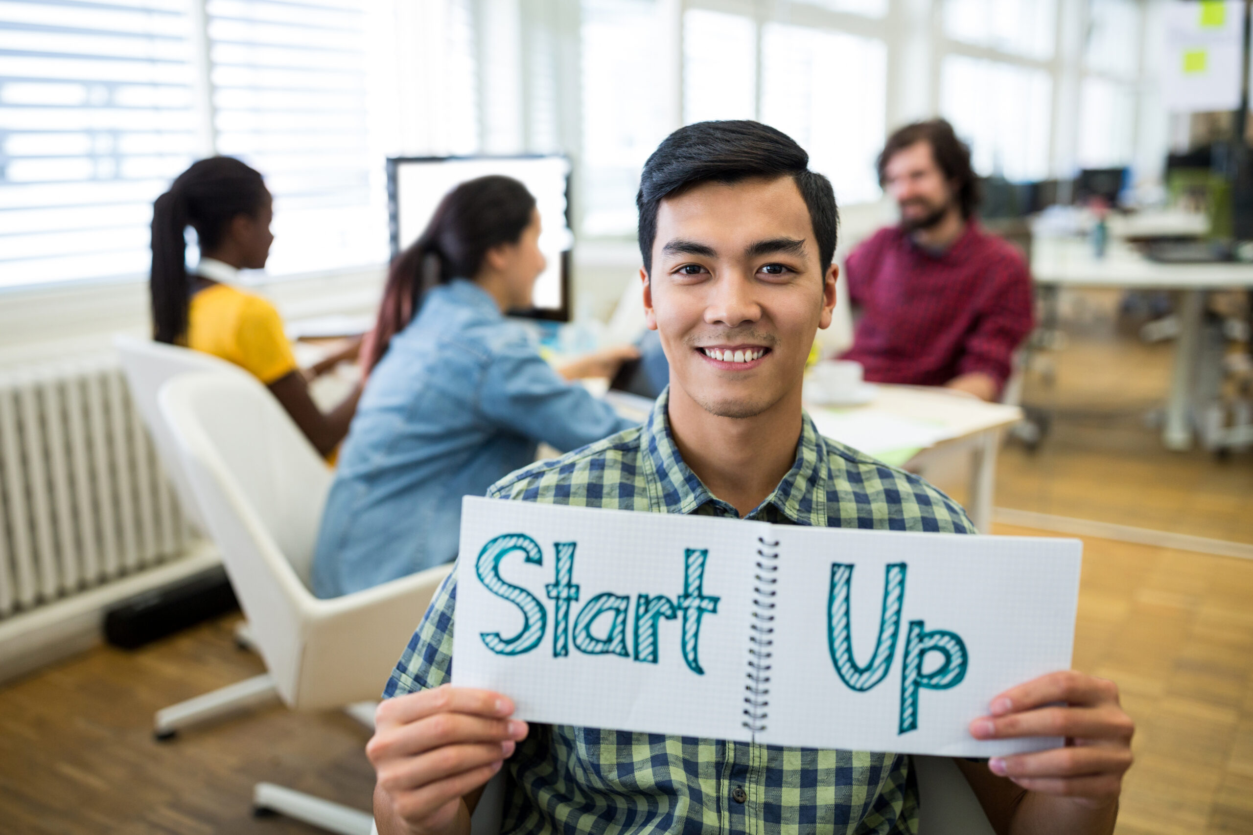 Why Your Startup Needs a Fractional CTO (Not a Full-Time One)